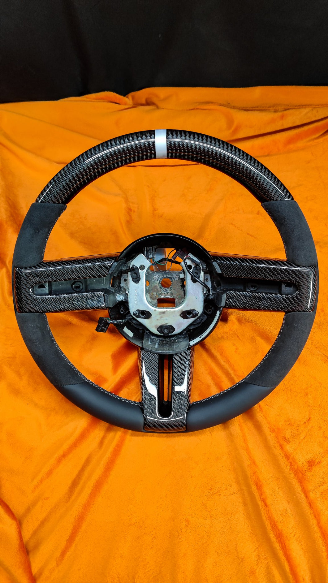 2005-2009 S197 Carbon Fiber Steering Wheel